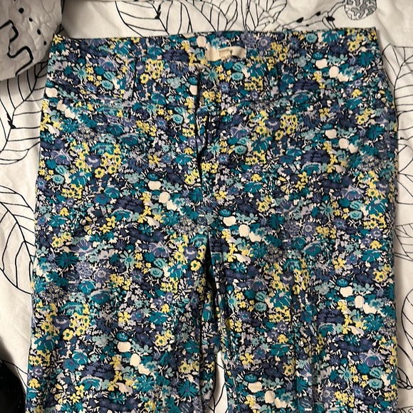 Multicolor capris - Picture 3 of 5